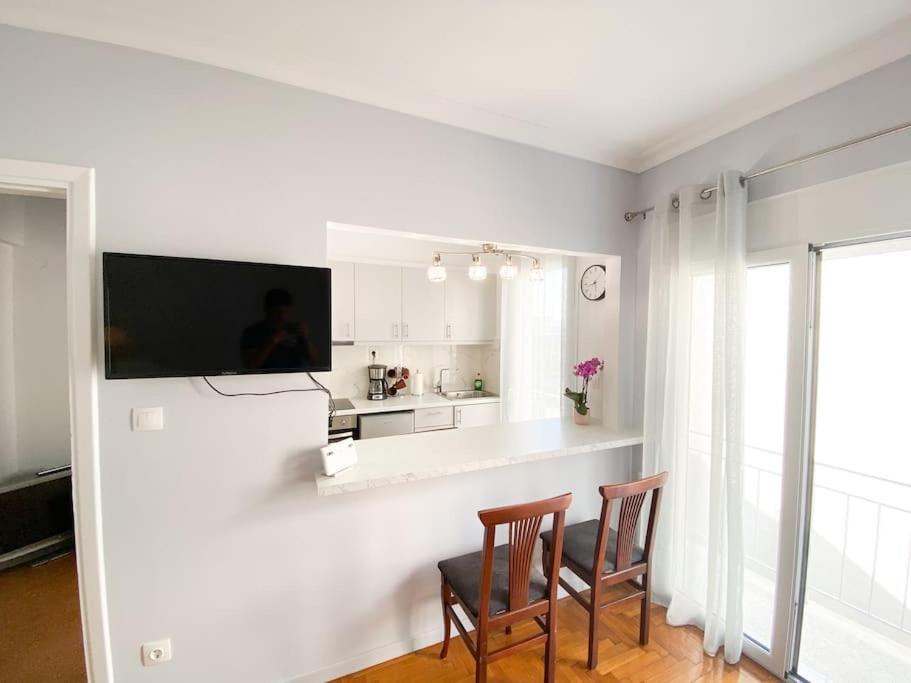 6Th Floor Apartment In Victoria Square Афіни Екстер'єр фото